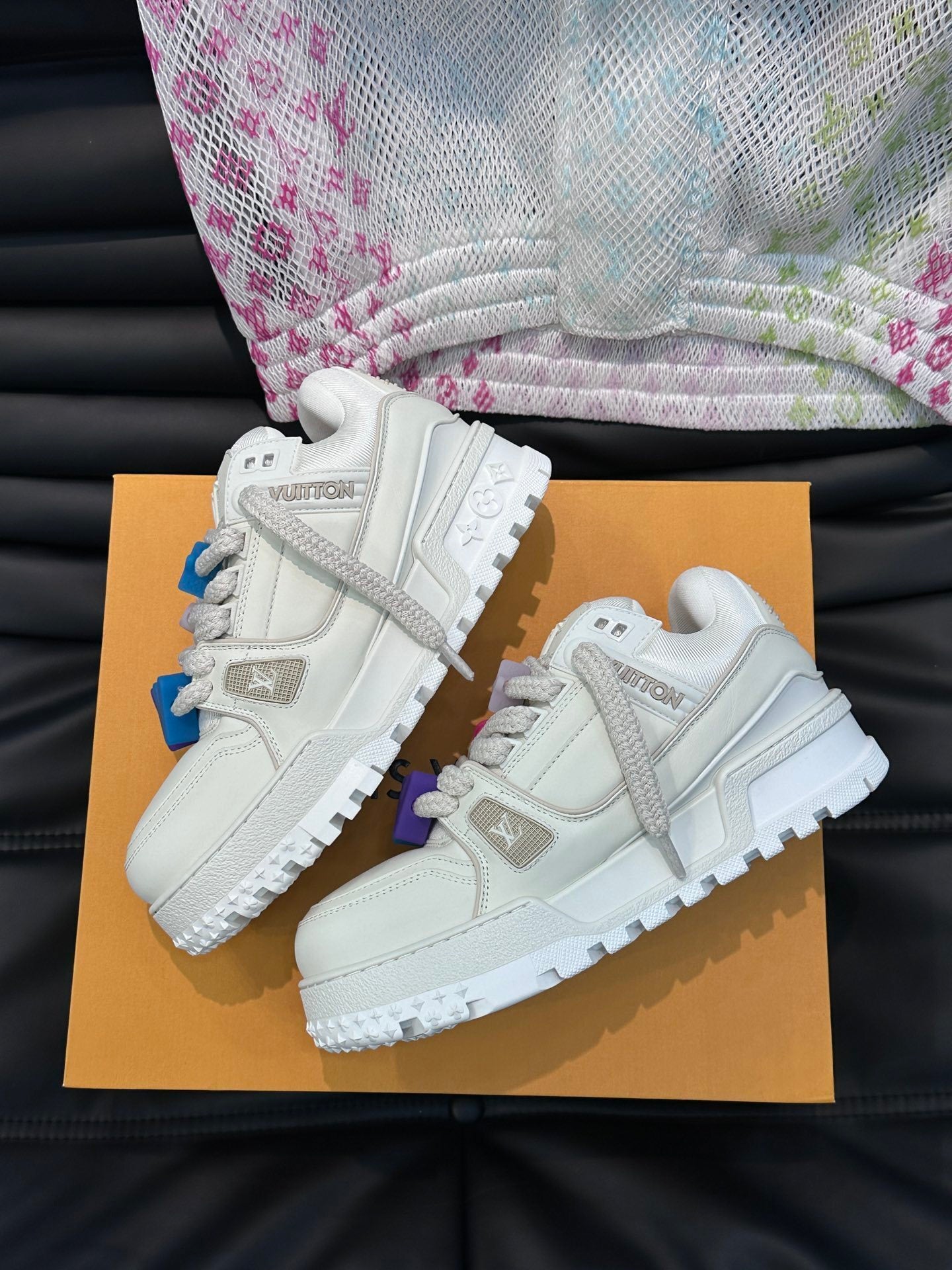 Louis Vuitton Trainer Maxi "White"