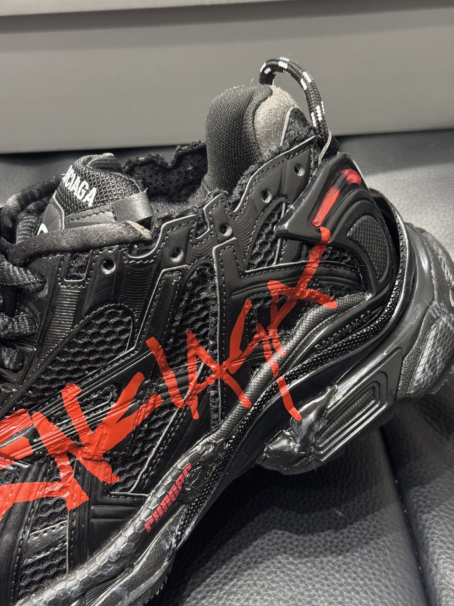 Balenciaga Runner Graffiti "Black Red"
