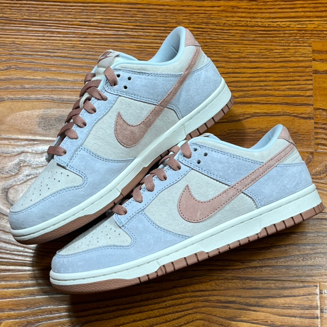 Dunk Low SP "Fossil Rose"
