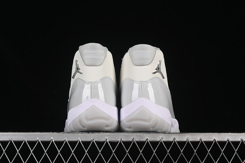 Air Jordan 11 High "Sail"