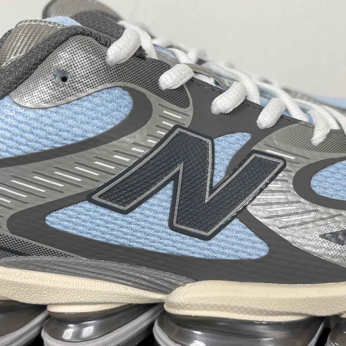 New Balance Abzorb 2000 "Grey"