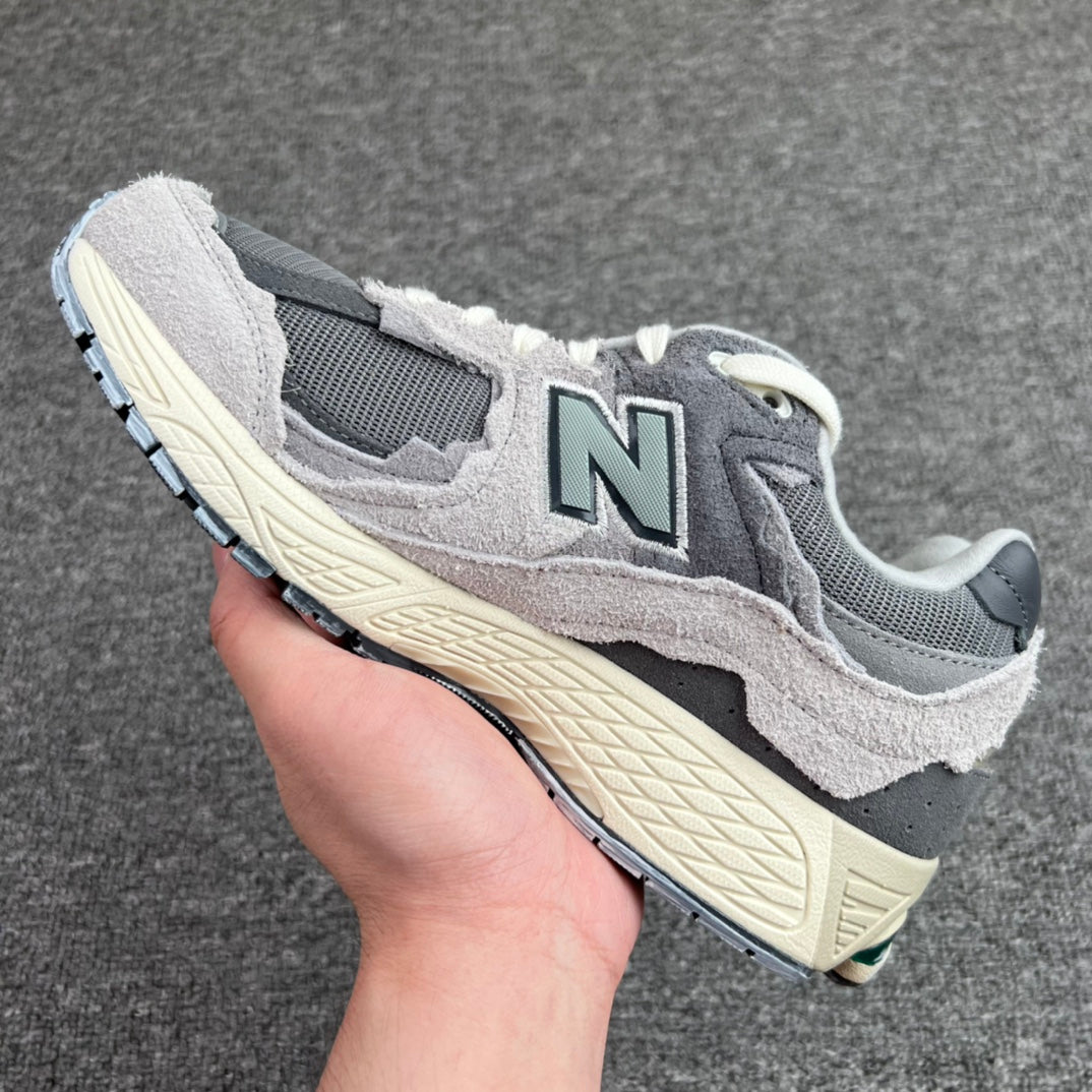New Balance 2002R Protection Pack "Rain Cloud"