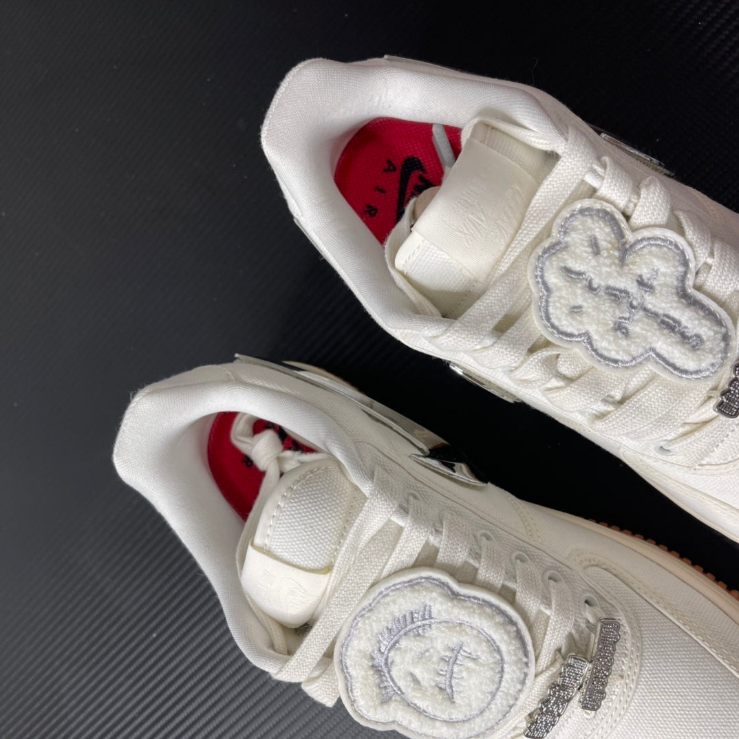 Air Force 1 x Travis Scott "Sail"