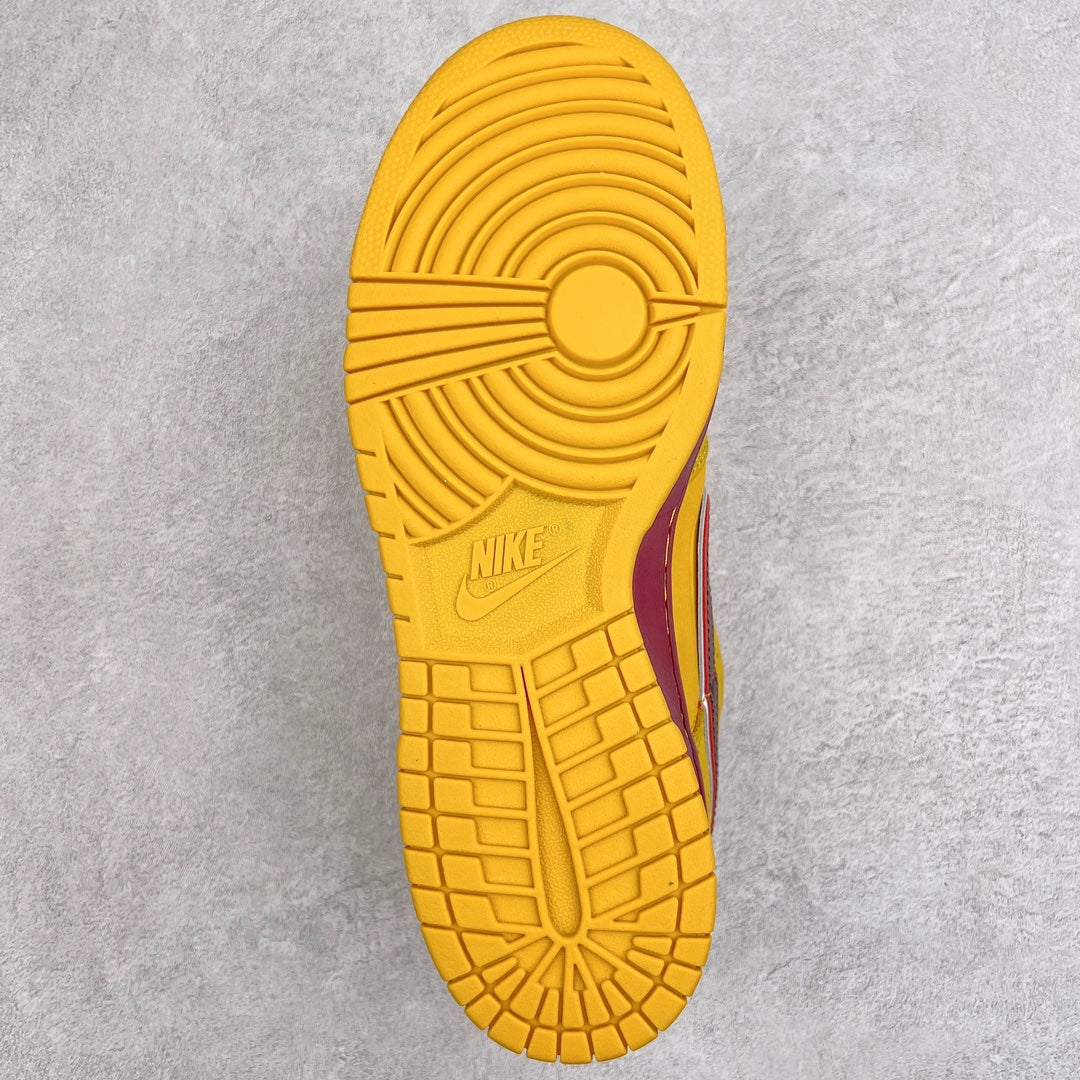 Dunk Low SB "Yellow Lobster"