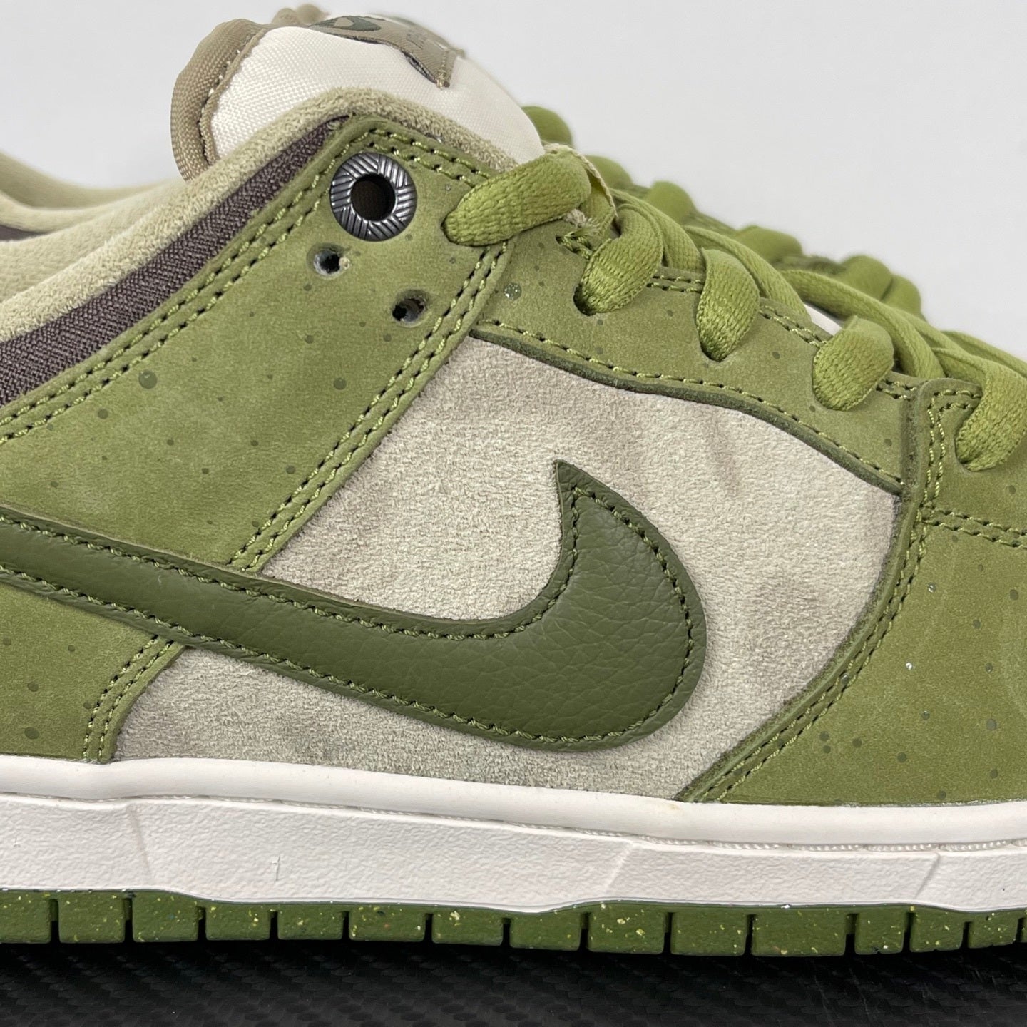 Dunk Low SB x Yuto Horigome "Asparagus"
