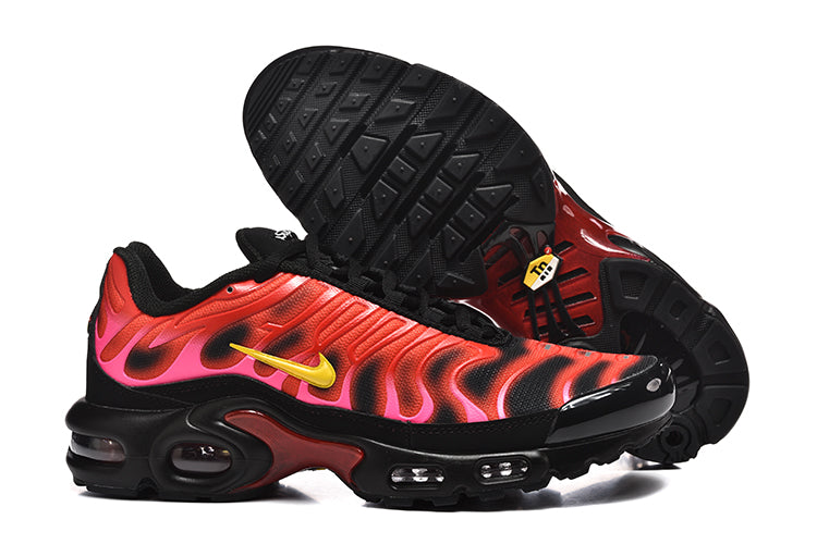 Nike Air Max TN Plus x Supreme "University Red"