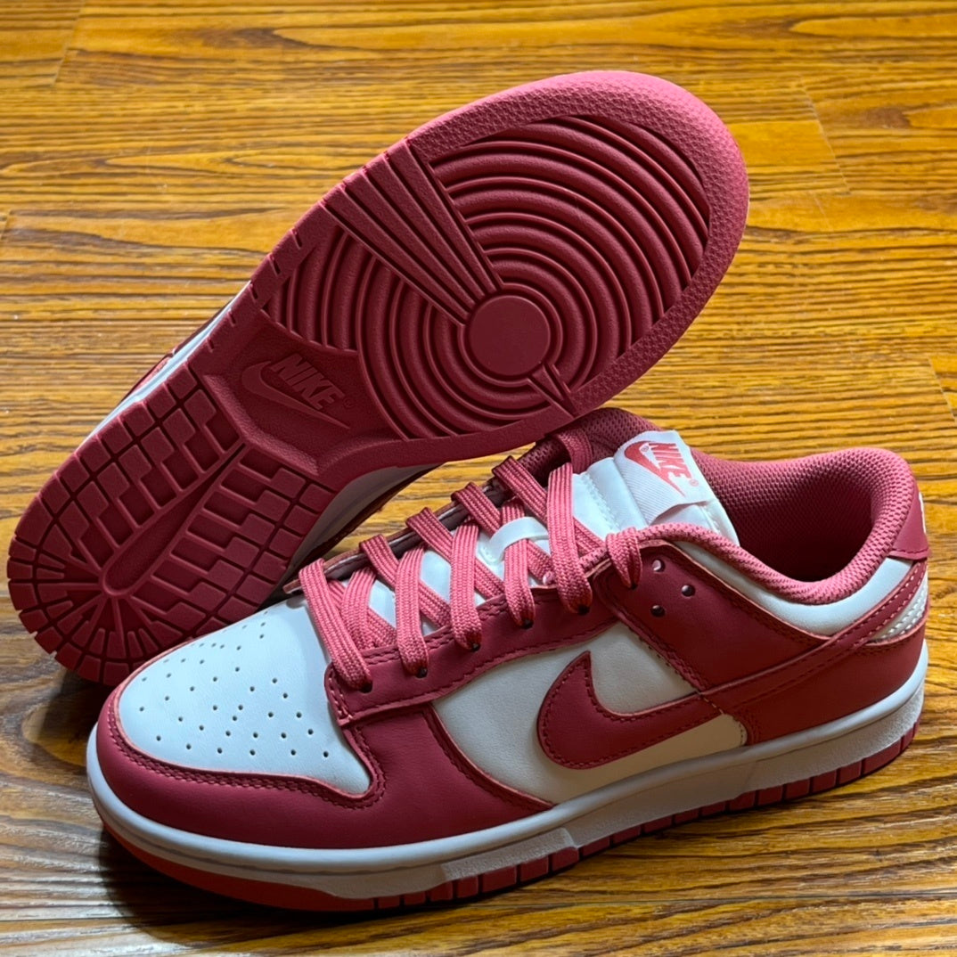 Dunk Low SP "Archeo Pink"