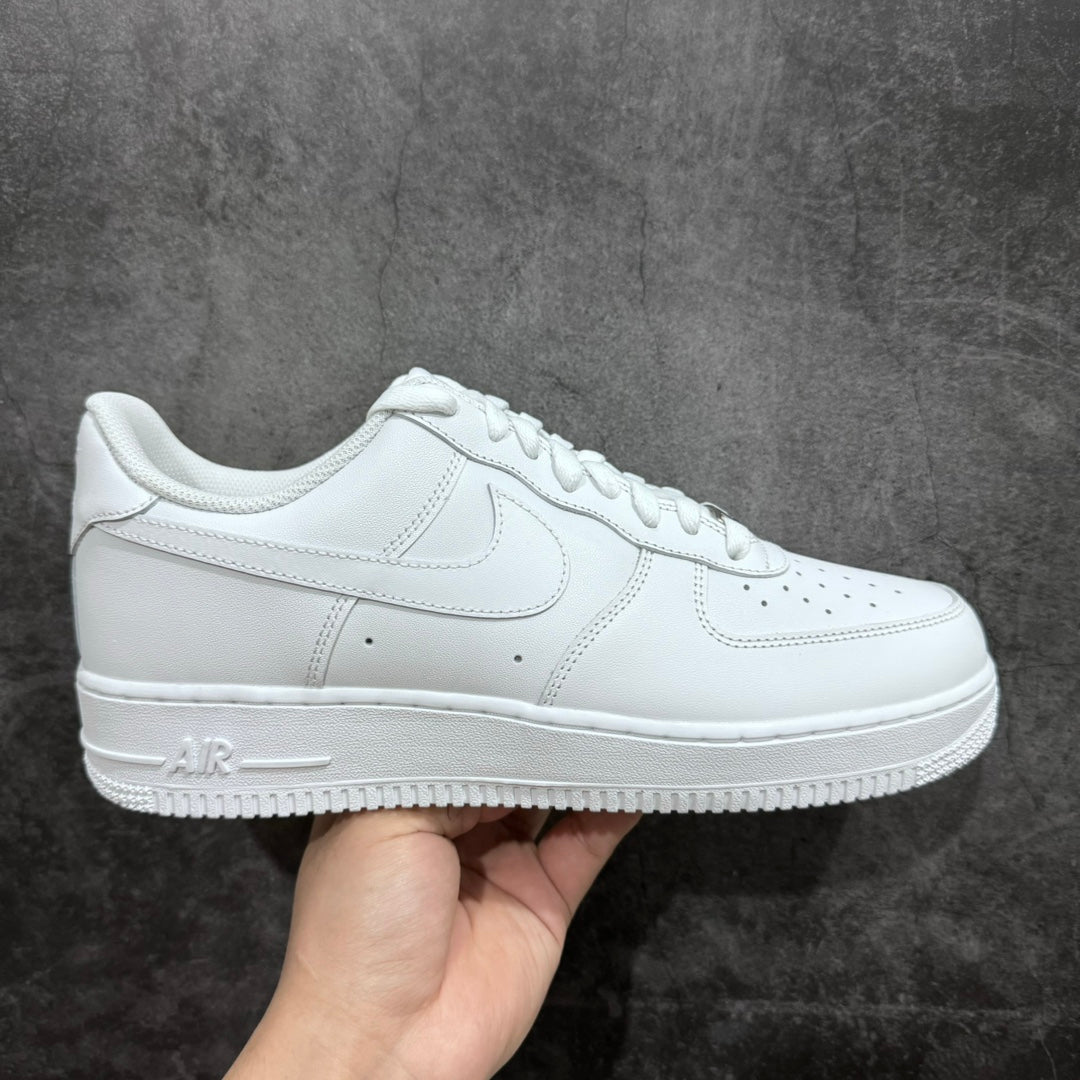 Air Force 1 "Triple White"