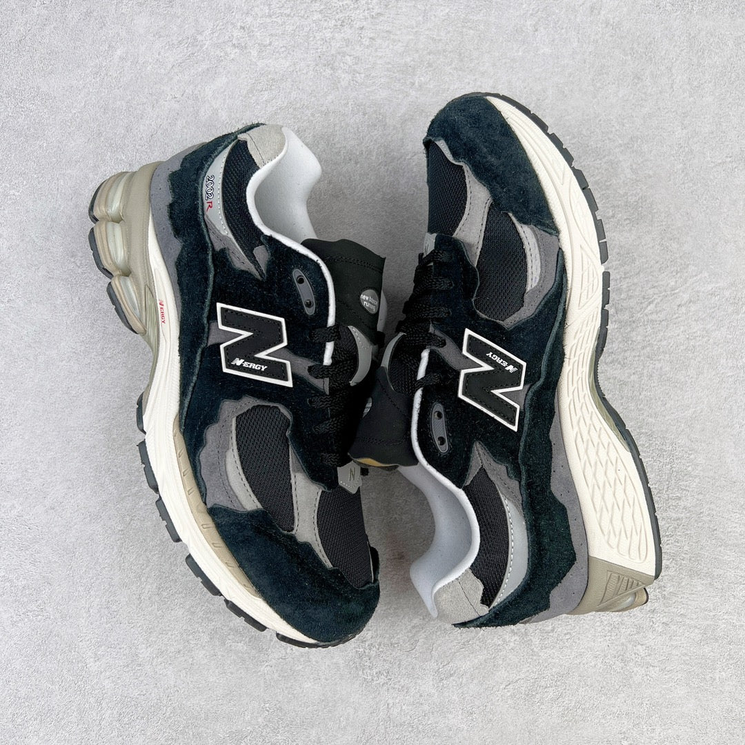 New Balance 2002R Protection Pack "Black"