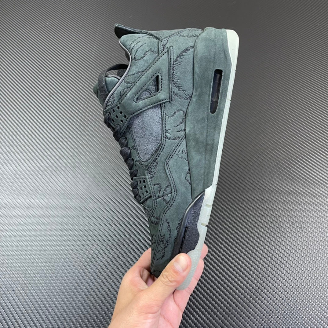 Air Jordan 4 x KAWS "Black"