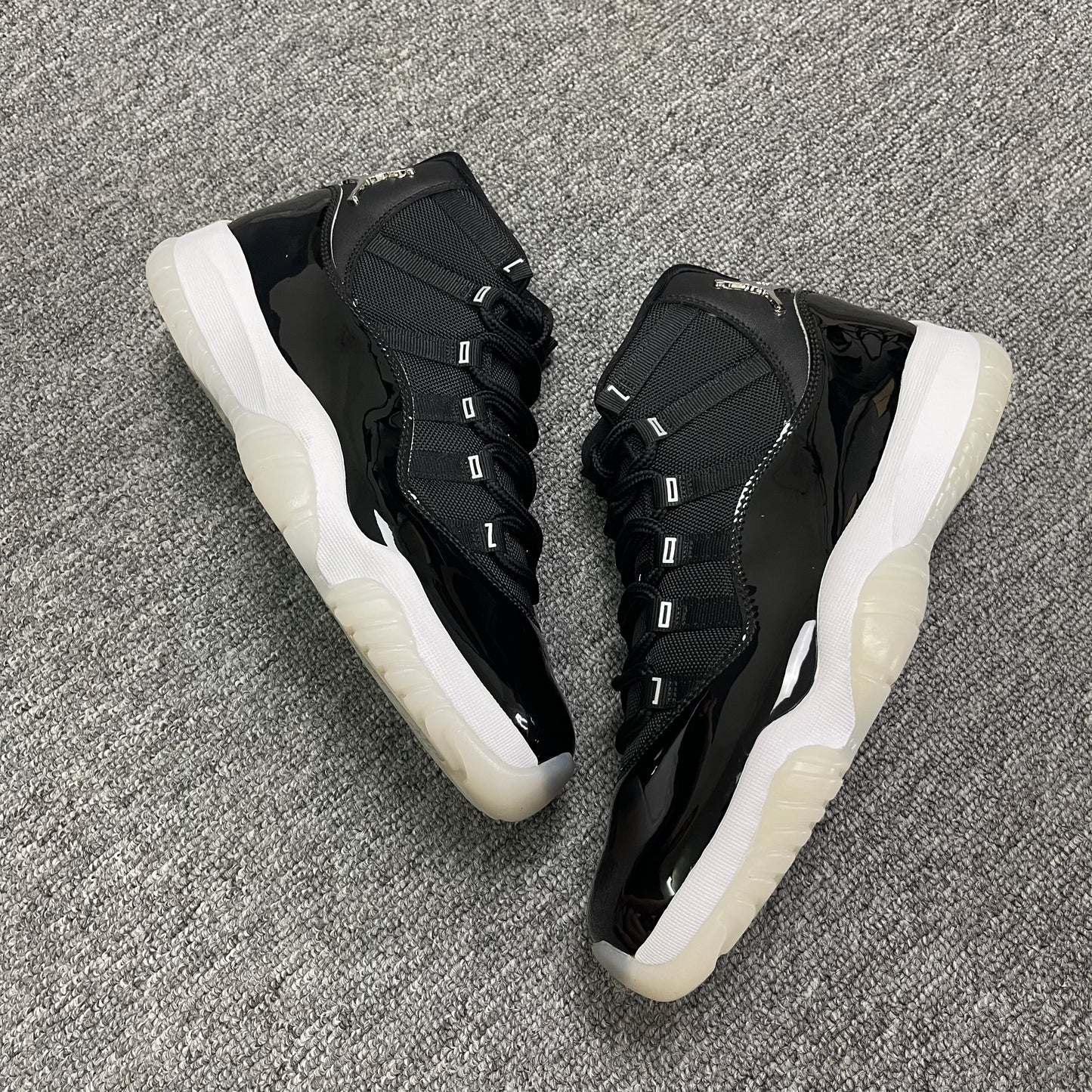 Air Jordan 11 High "Jubilee"