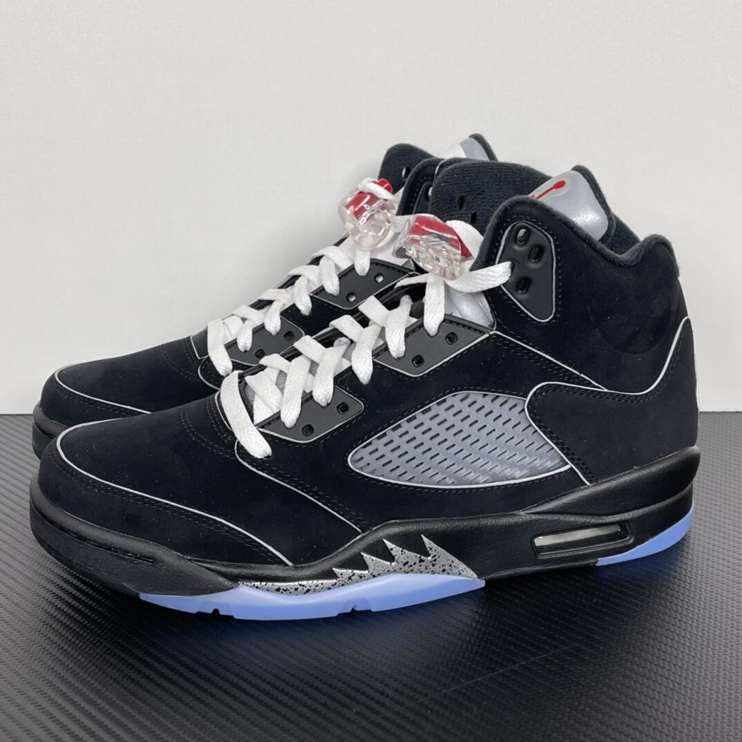 Air Jordan 5 "Metallic Reimagined"