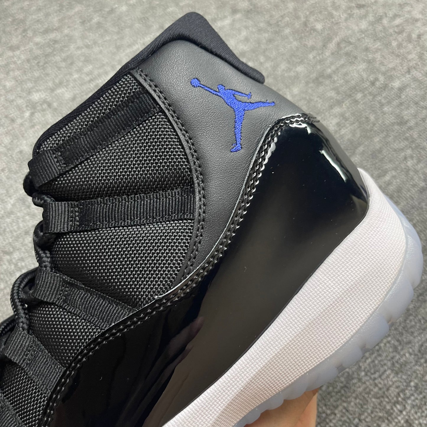 Air Jordan 11 High "Space Jam"