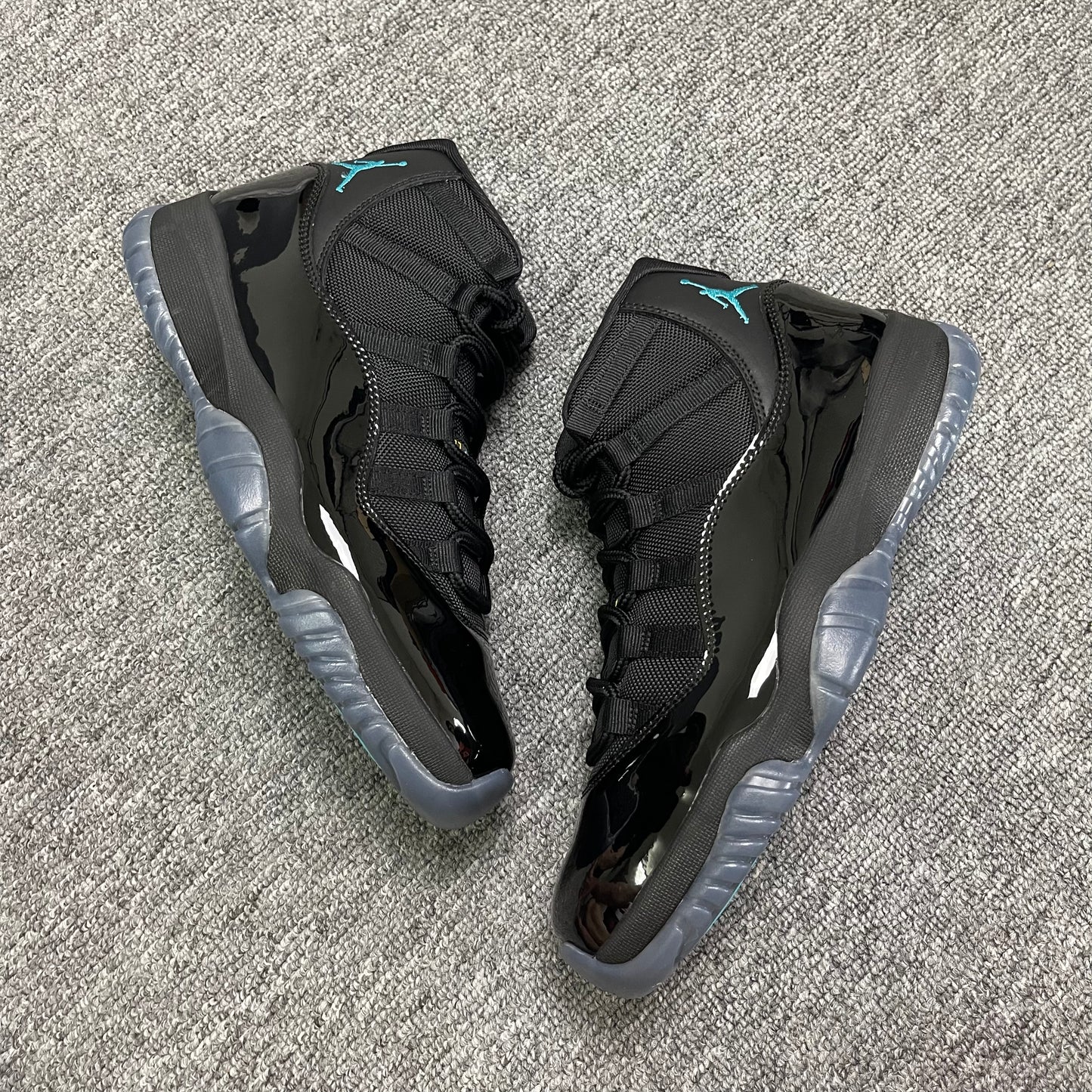 Air Jordan 11 High "Gamma Blue"