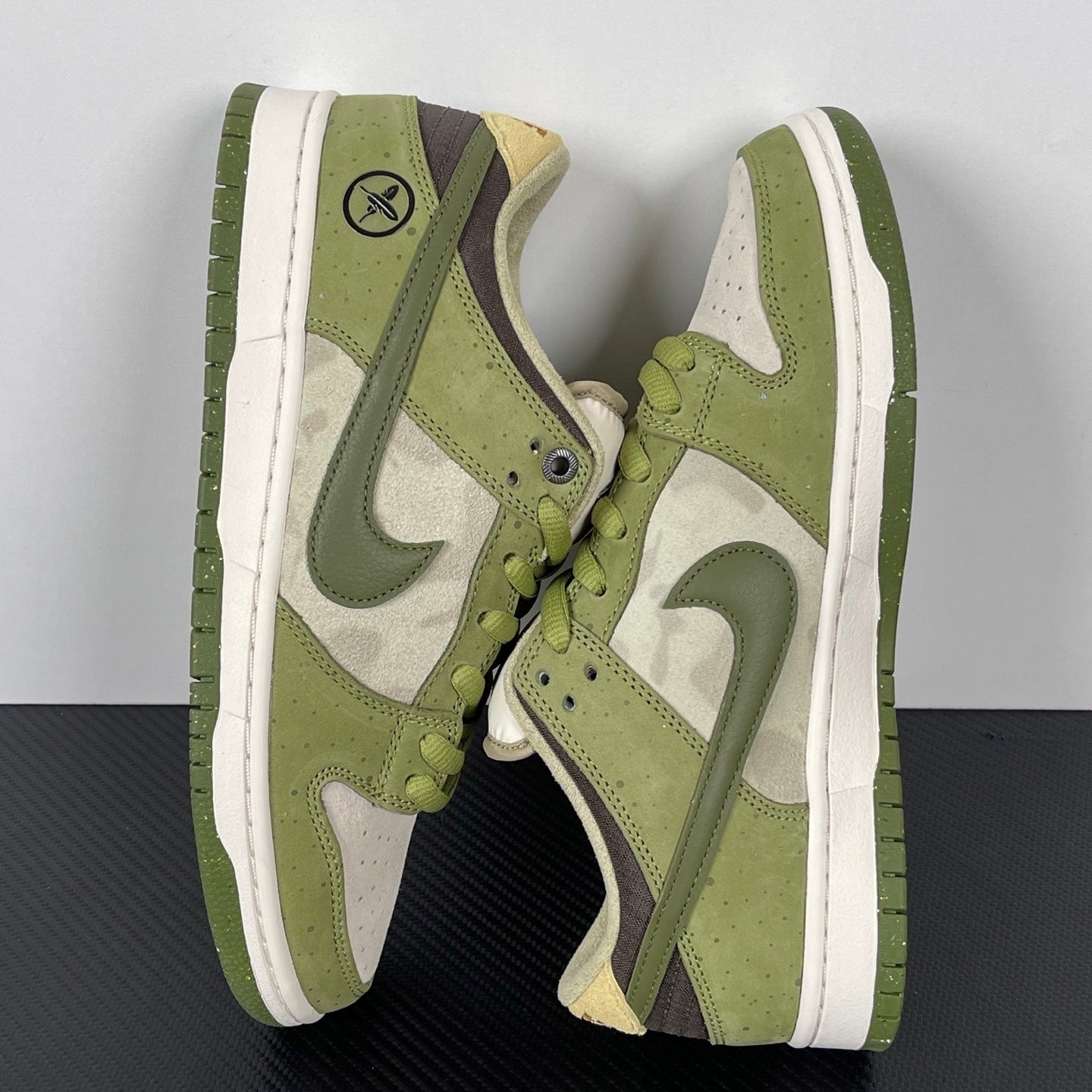 Dunk Low SB x Yuto Horigome "Asparagus"