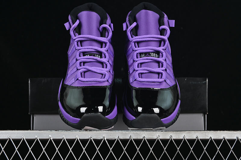 Air Jordan 11 High "Black Purple"