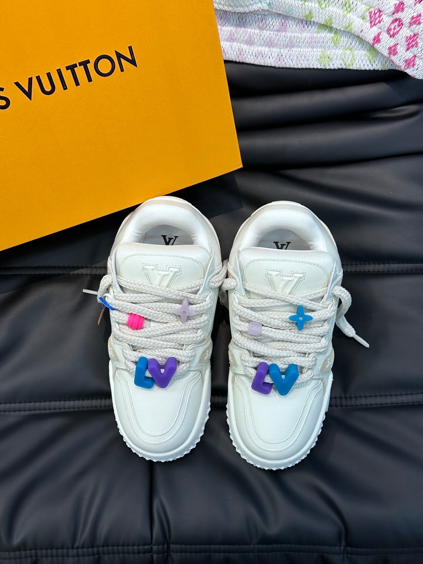 Louis Vuitton Trainer Maxi "White"