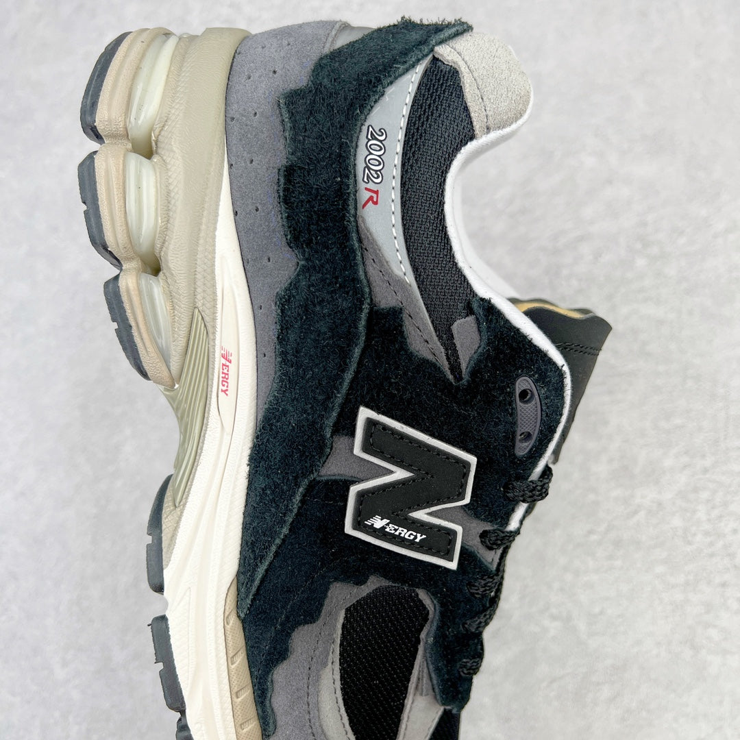 New Balance 2002R Protection Pack "Black"