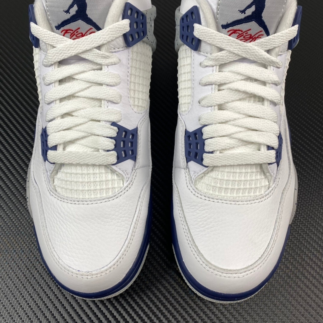 Air Jordan 4 "Midnight Navy"