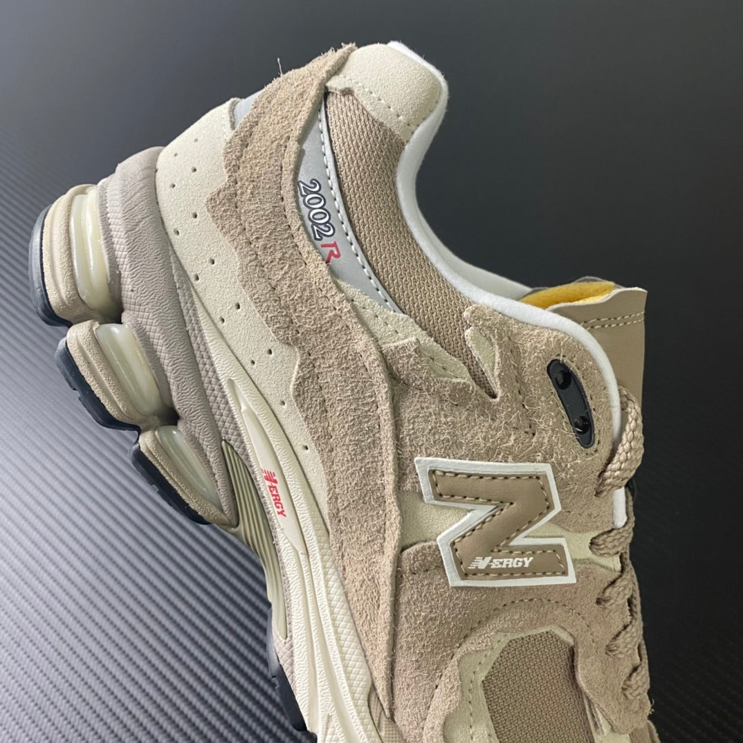 New Balance 2002R Protection Pack "Driftwood"