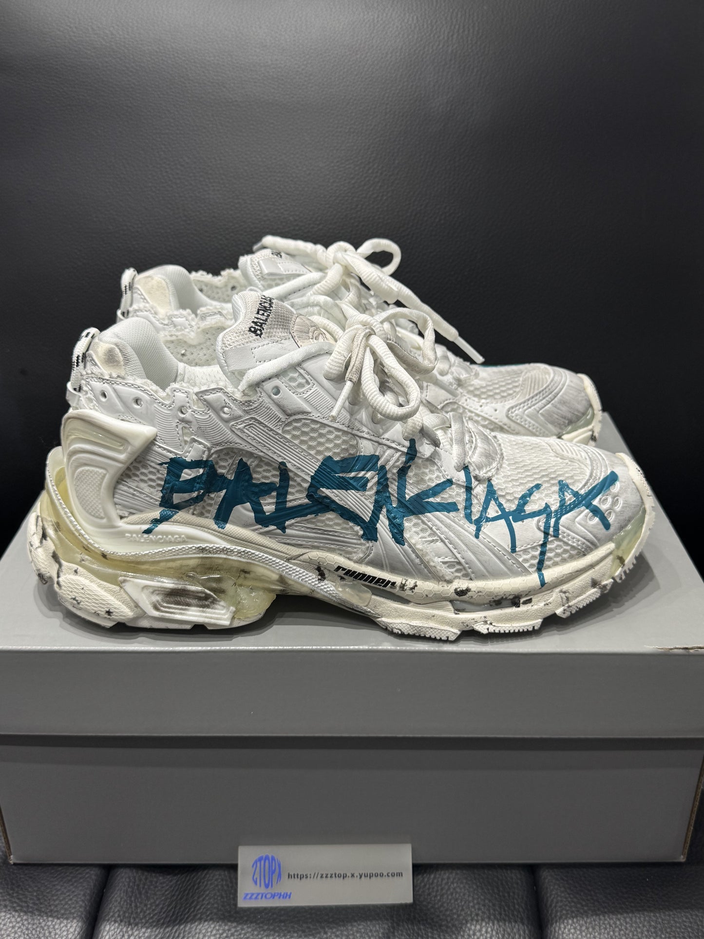 Balenciaga Runner Graffiti "White Blue"