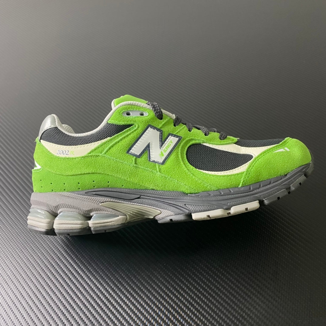 New Balance 2002R "Green Apple"