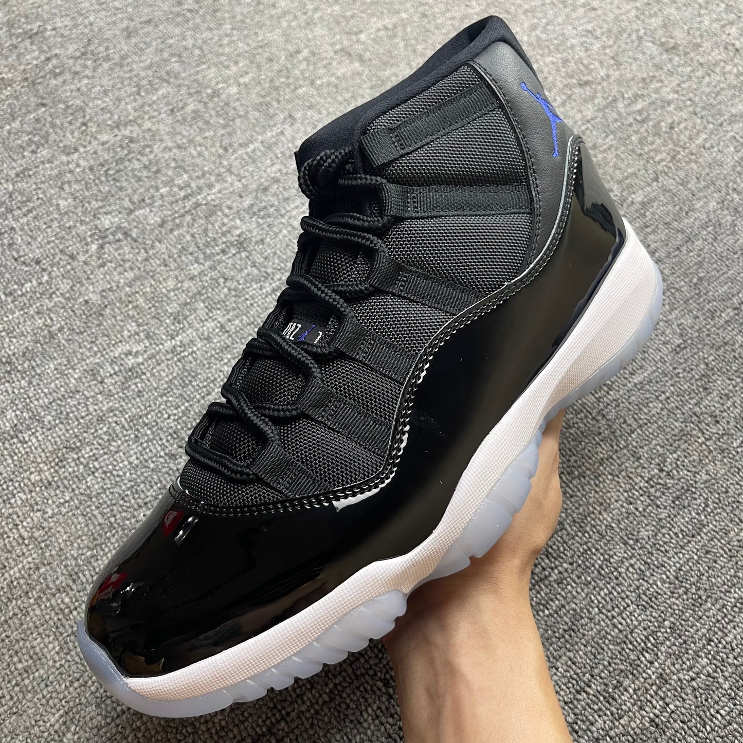 Air Jordan 11 High "Space Jam"