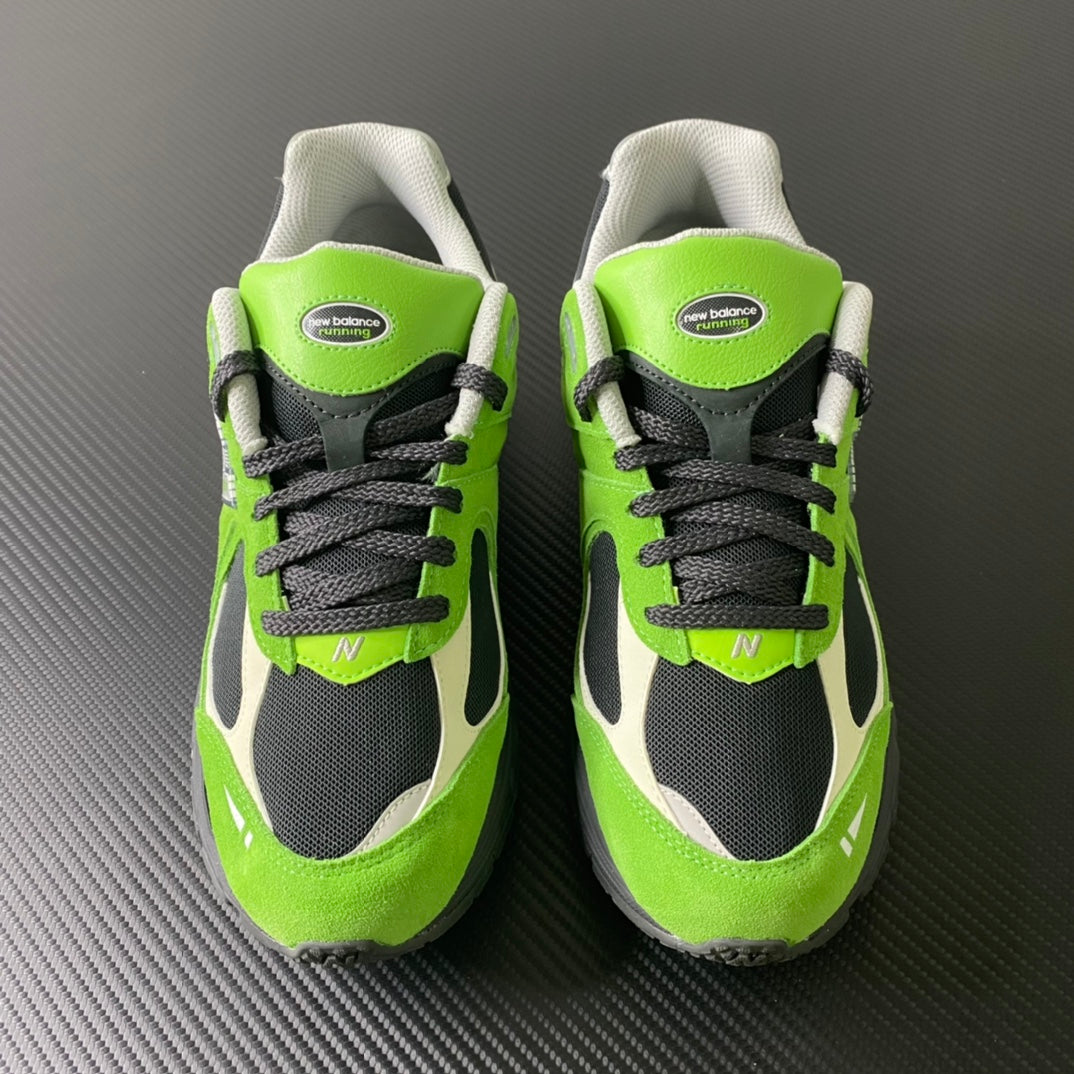 New Balance 2002R "Green Apple"