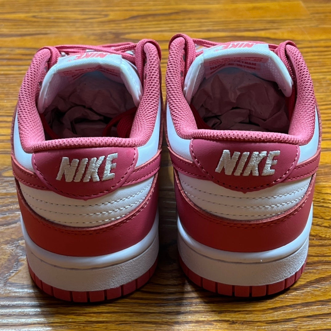 Dunk Low SP "Archeo Pink"
