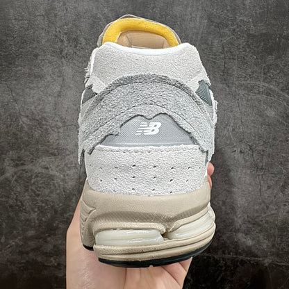 New Balance 2002R Protection Pack "Grey"
