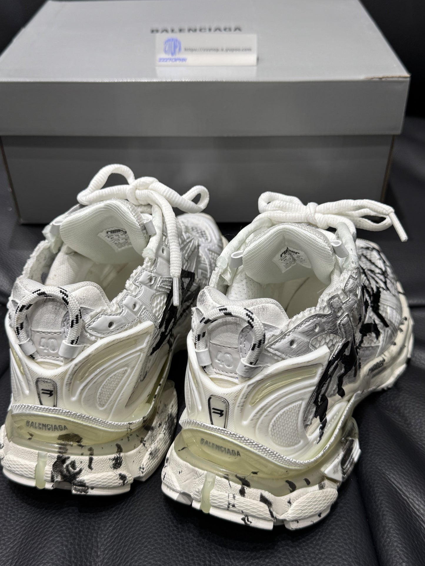 Balenciaga Runner Graffiti "White"