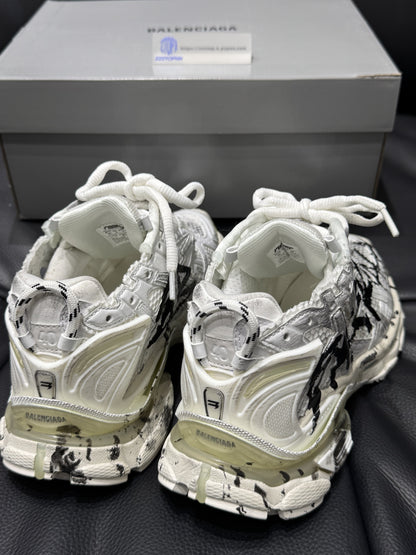Balenciaga Runner Graffiti "White"