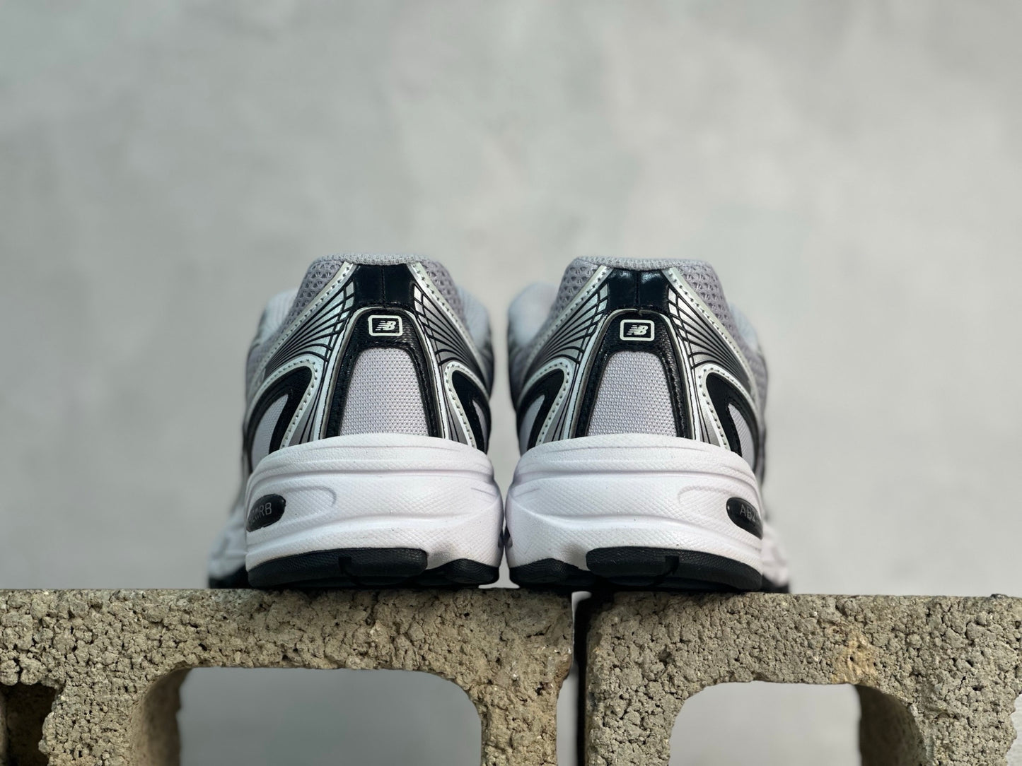 New Balance 740 "Grey White"