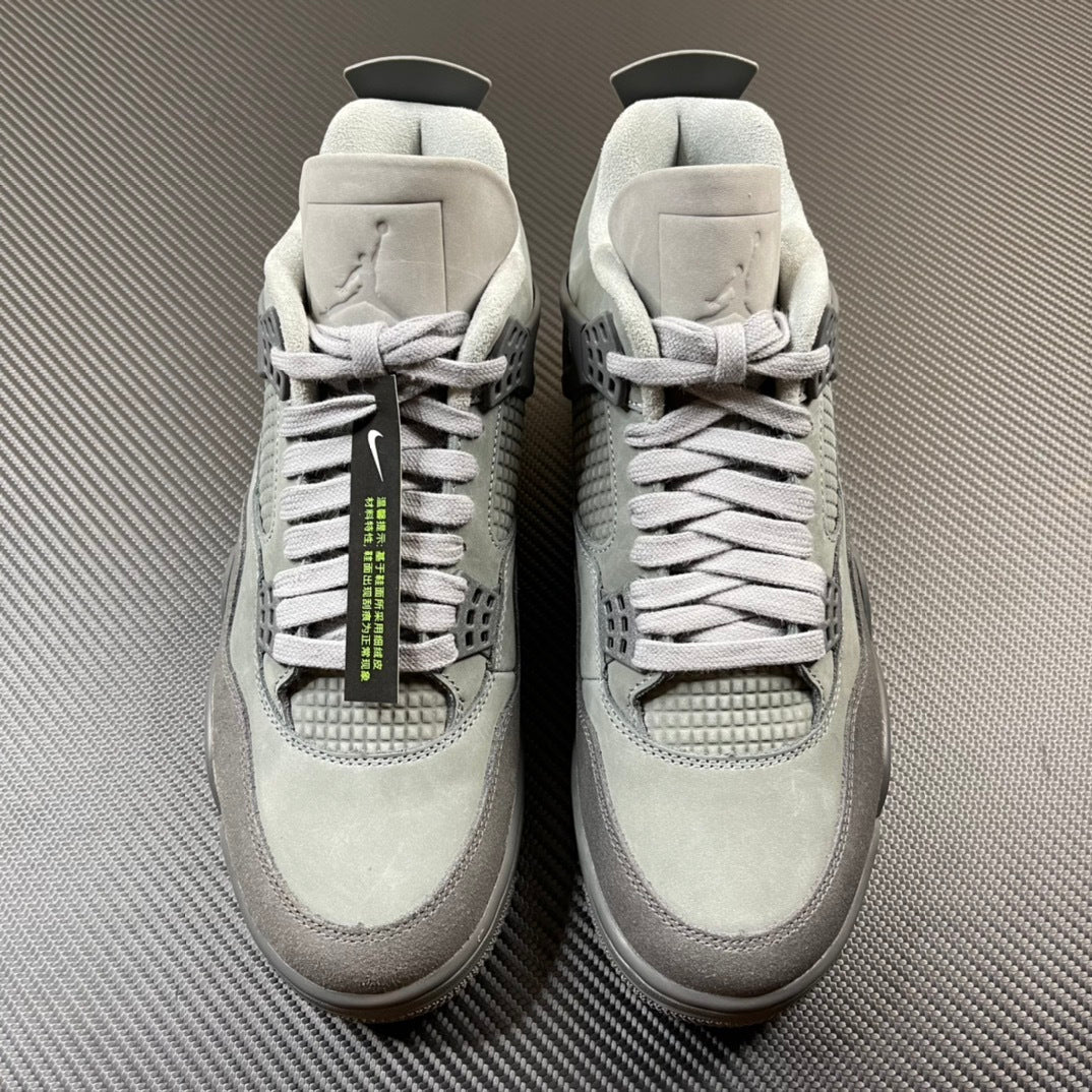 Air Jordan 4 "Wet Cement"