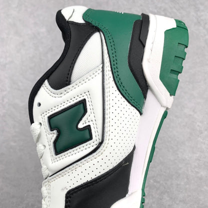 New Balance 550 "Noirfonce"