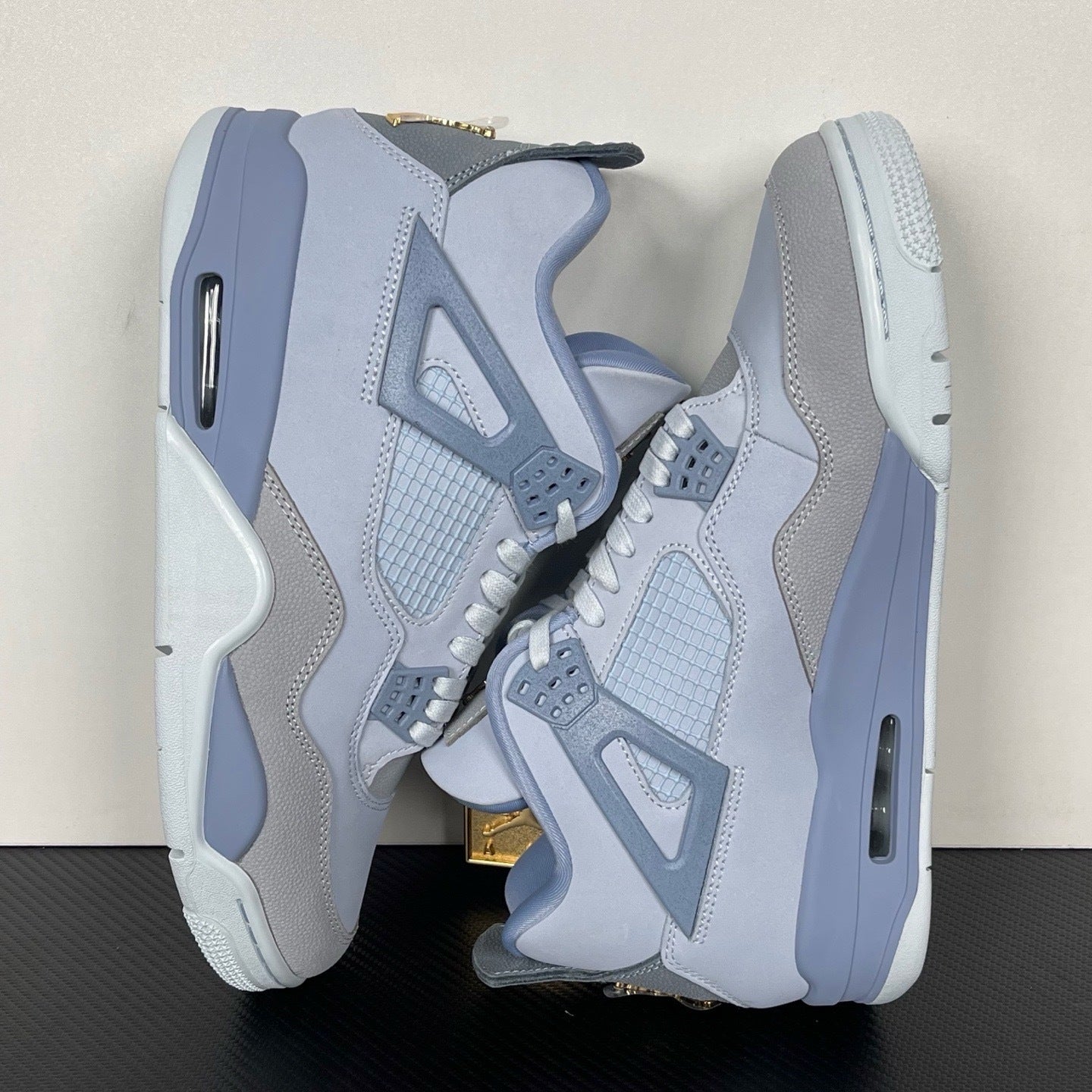 Air Jordan 4 "UNC PE 2025"