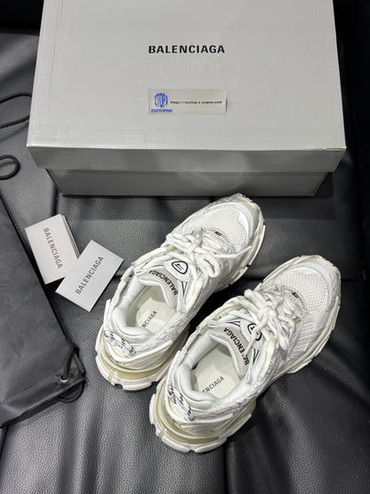 Balenciaga Runner "Triple White"