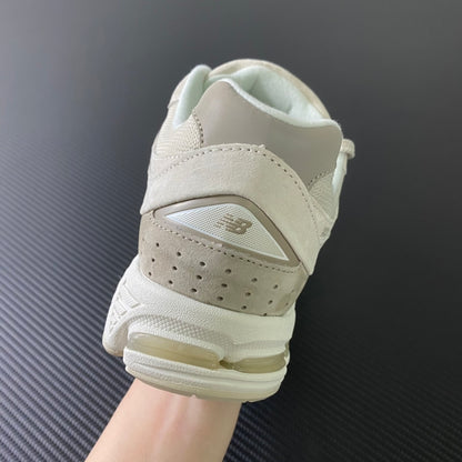 New Balance 2002R "Dark Tan"