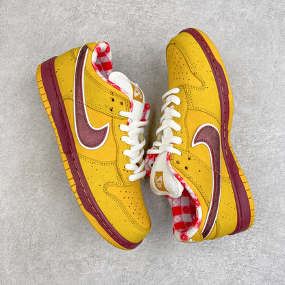Dunk Low SB "Yellow Lobster"