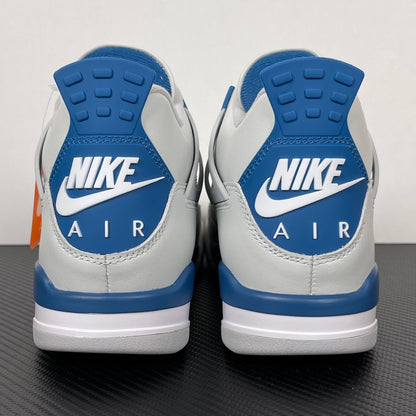Air Jordan 4 "Military Blue"