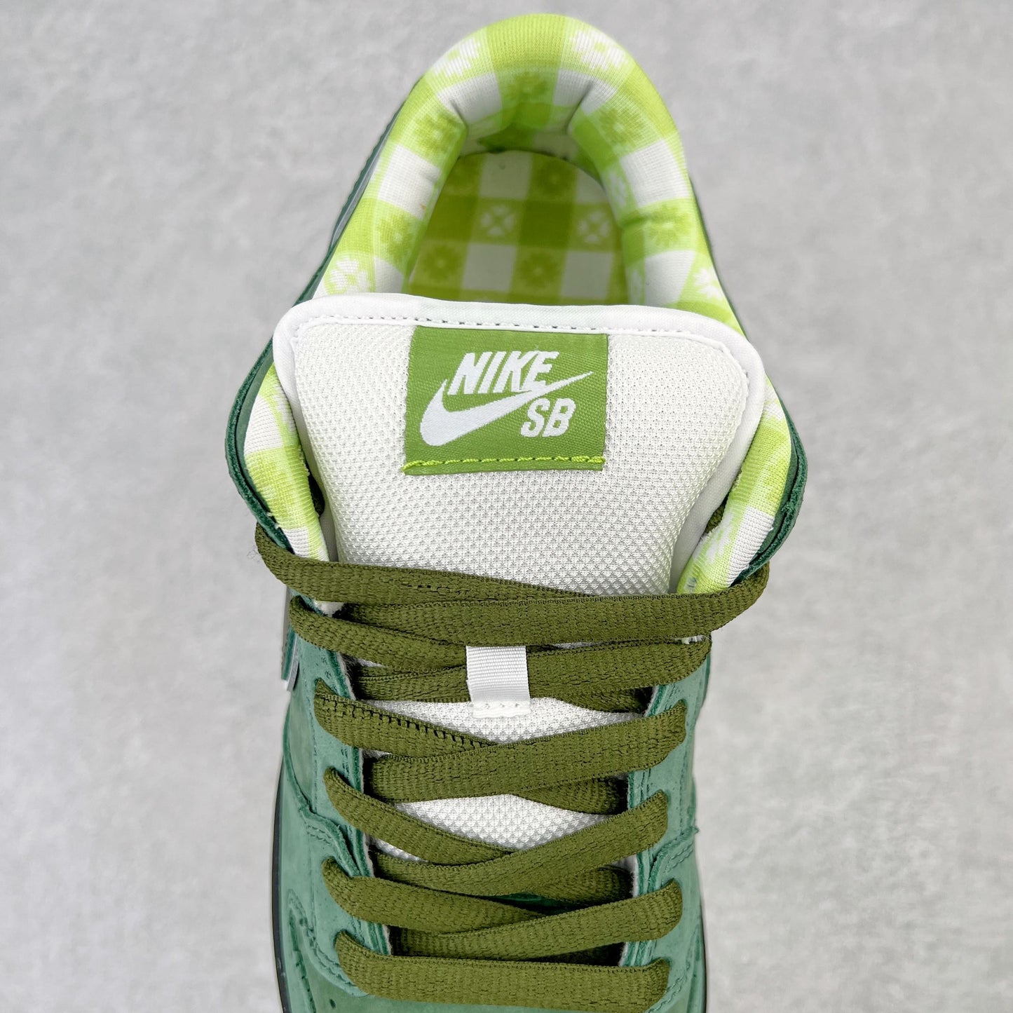 Dunk Low SB "Green Lobster"