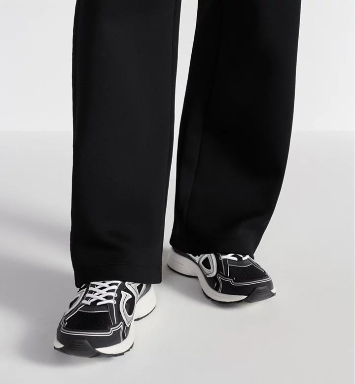 Dior B30 "Black"