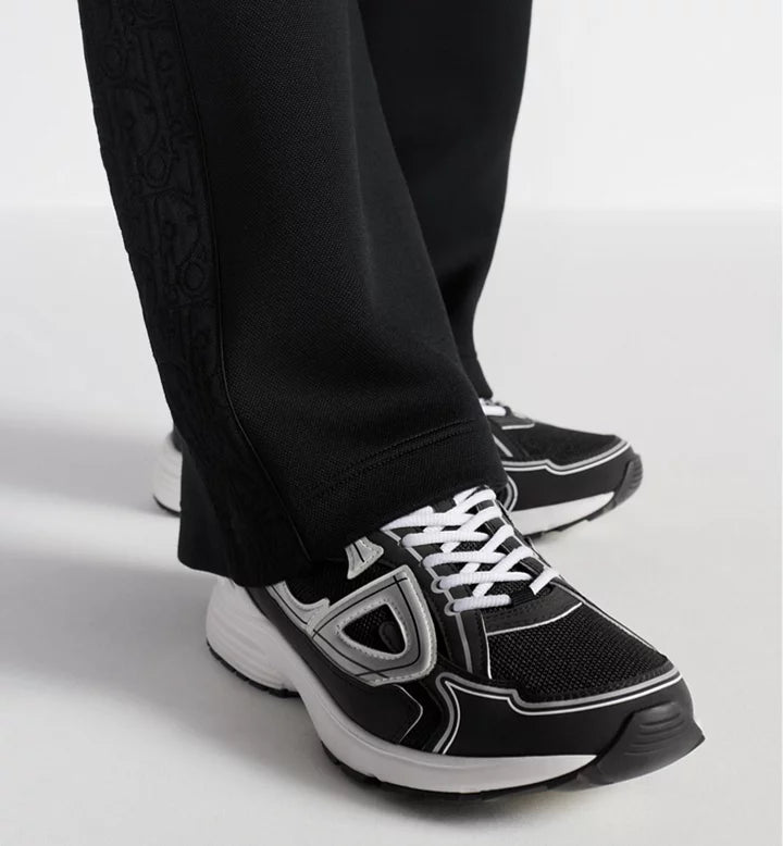 Dior B30 "Black"