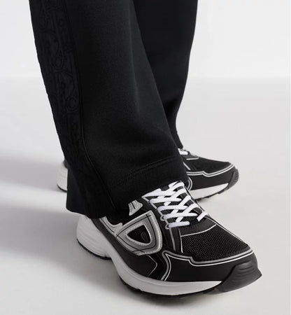 Dior B30 "Black"