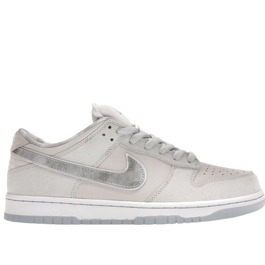 Dunk Low SB F&F "White Lobster"