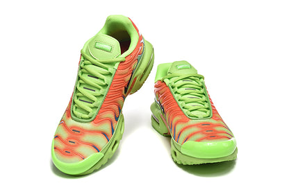 Nike Air Max TN Plus x Supreme "Mean Green"