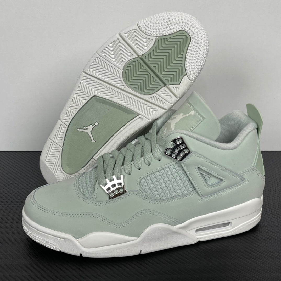 Air Jordan 4 "Seafom Sail"