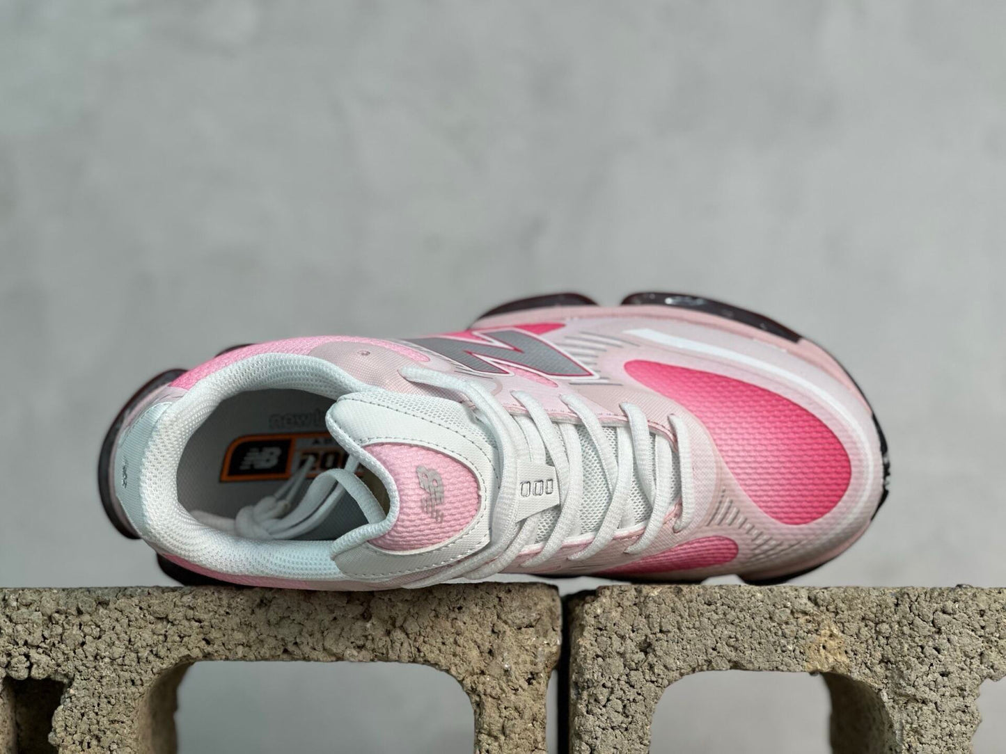 New Balance Abzorb 2000 "Rose Sugar"