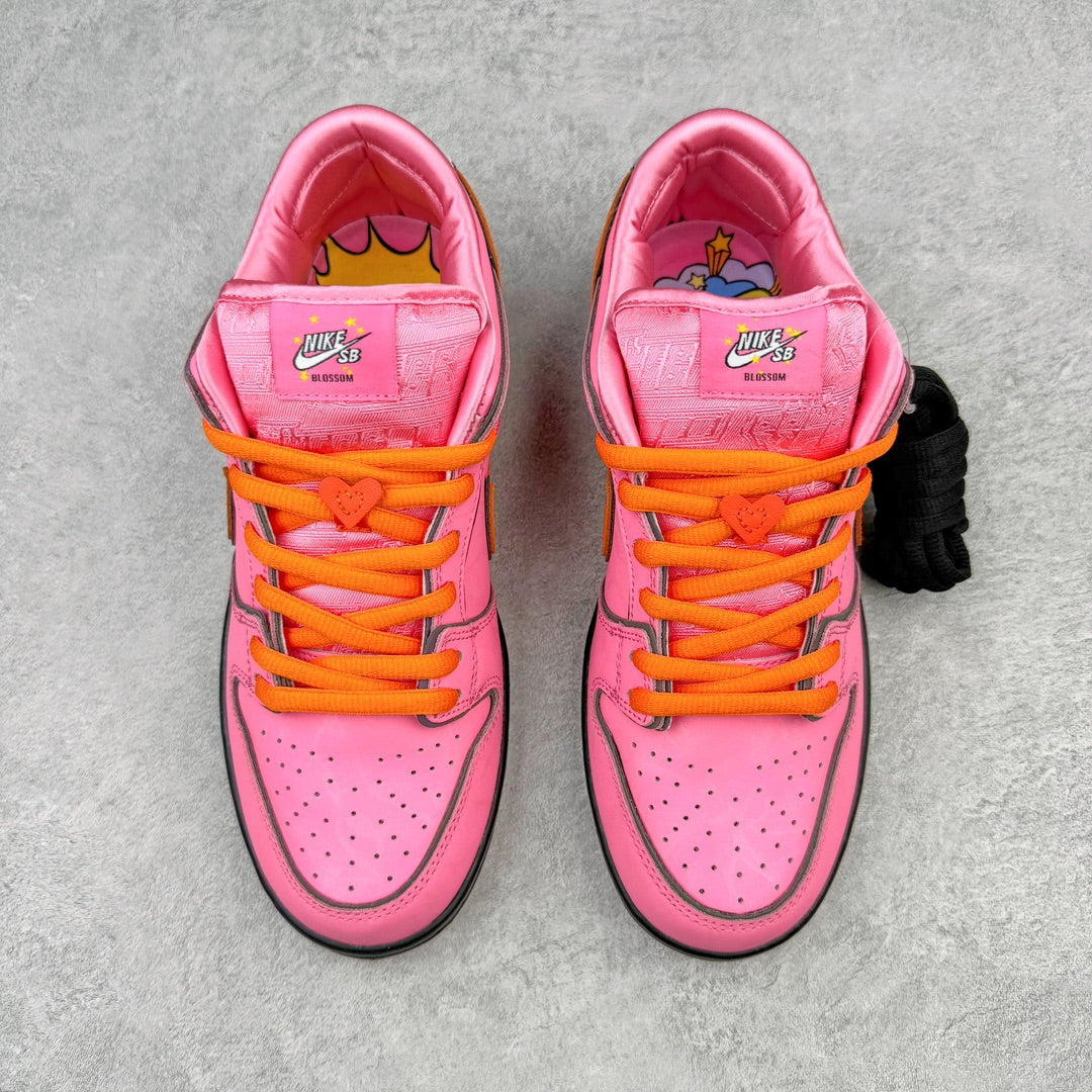 Dunk Low SB x Powerpuff Girls "Blossom"