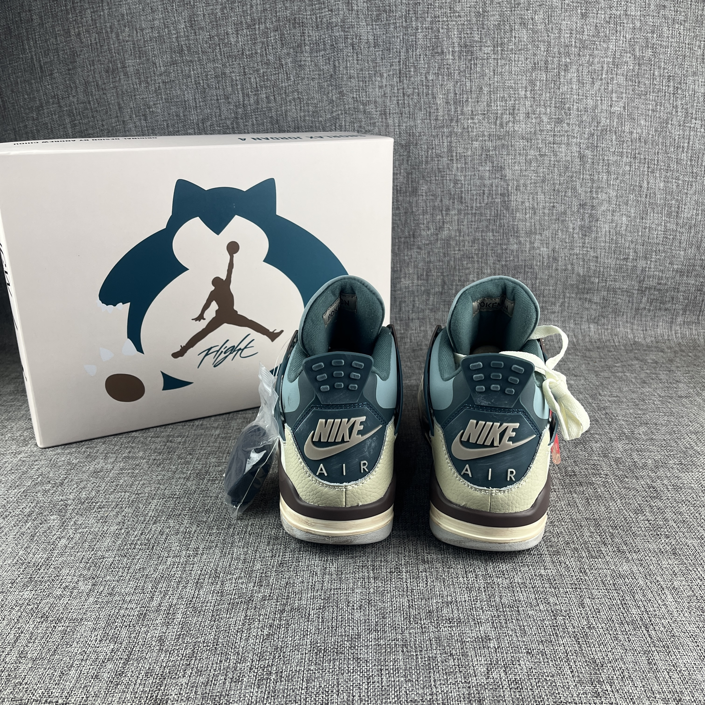 Air Jordan 4 Retro "Snorlax"